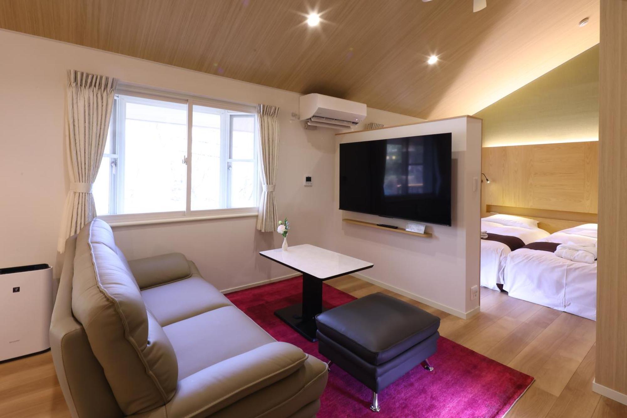Karuizawa Hotel Soyokaze Экстерьер фото