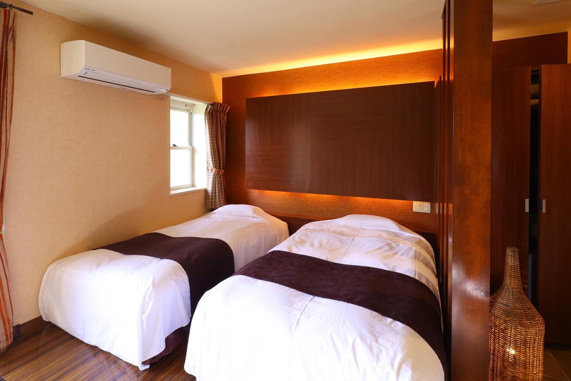 Karuizawa Hotel Soyokaze Экстерьер фото